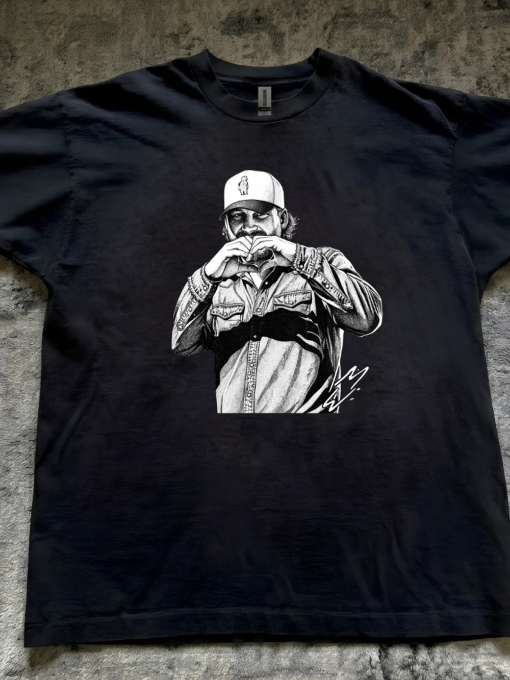 Morgan Wallen Heart Hands Cap Sketch Vintage Black T-Shirt
